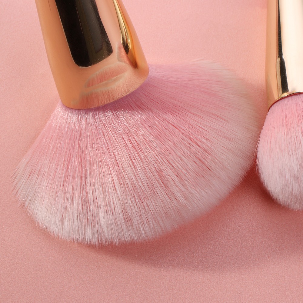 synthetic natural hair makeup brush