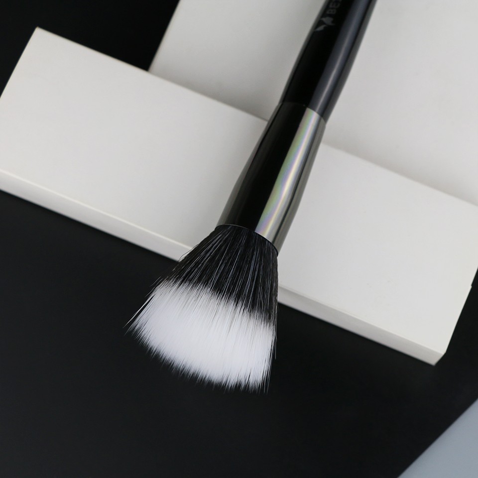 private label makeup brush