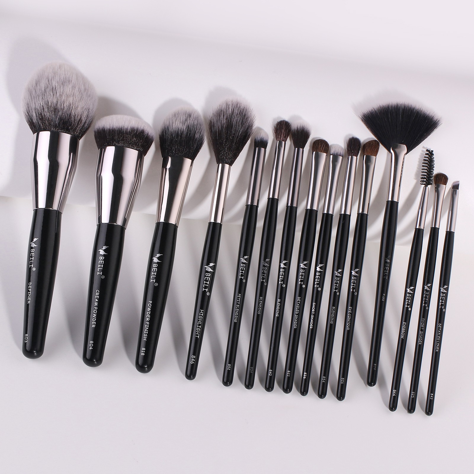 black makeup brush set
