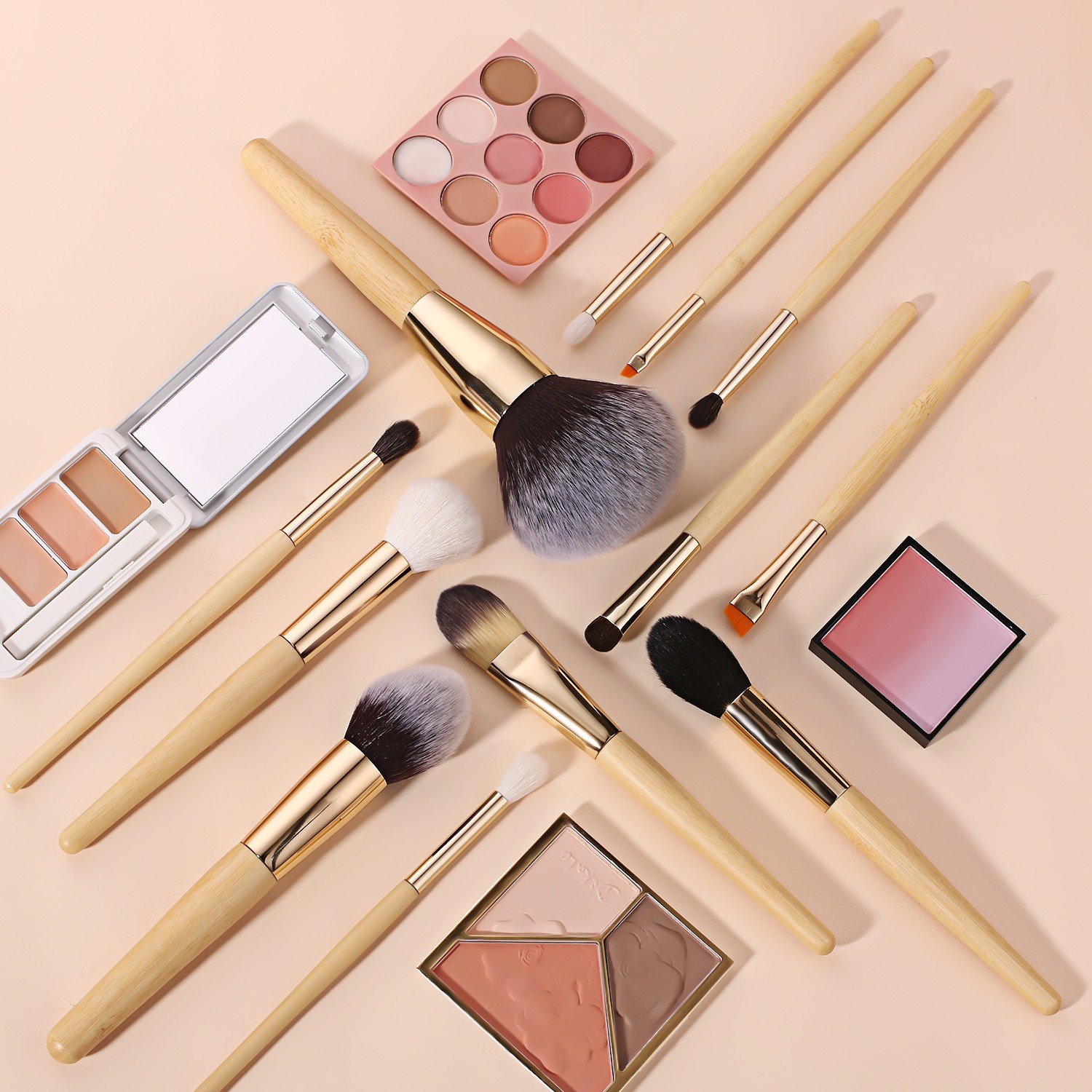 cosmetics makeup brush set