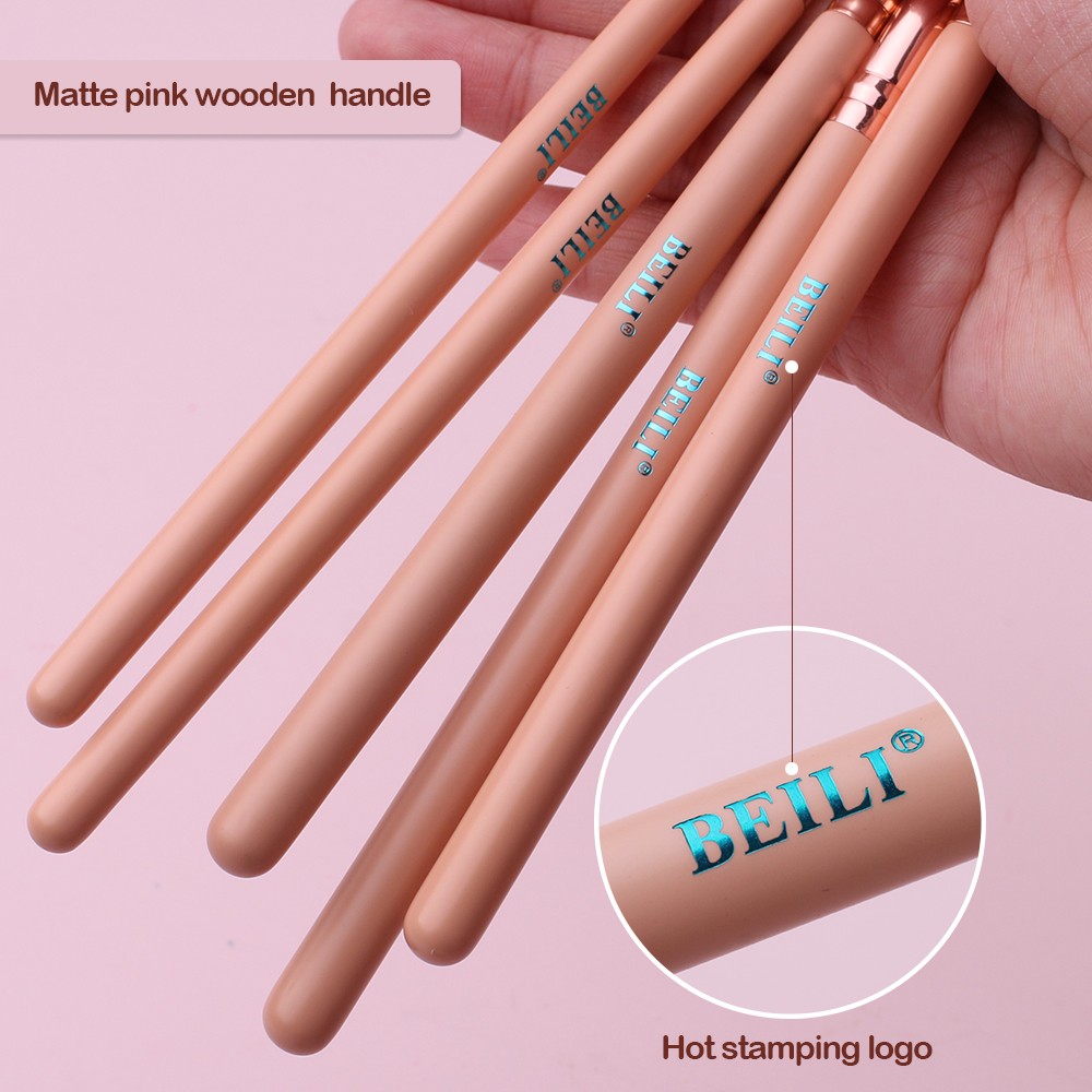 logo makeup brushes