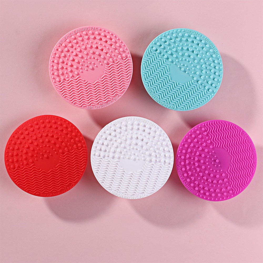 tampon en silicone pour nettoyer les pinceaux de maquillage