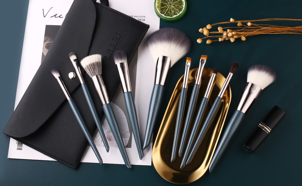  makeup brush with bag