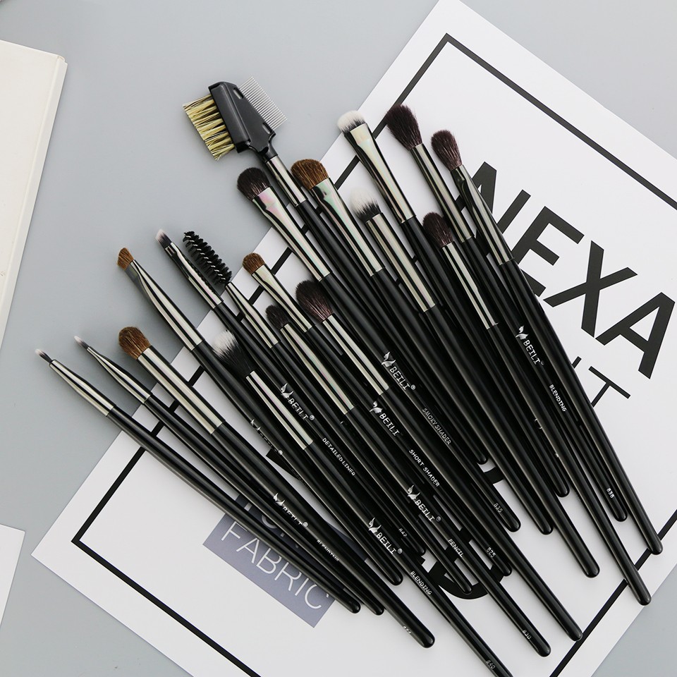 makeup brush label