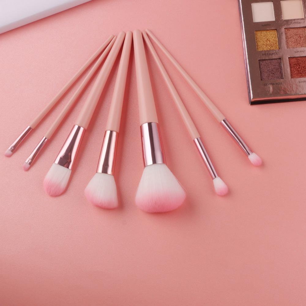 pink brushes set