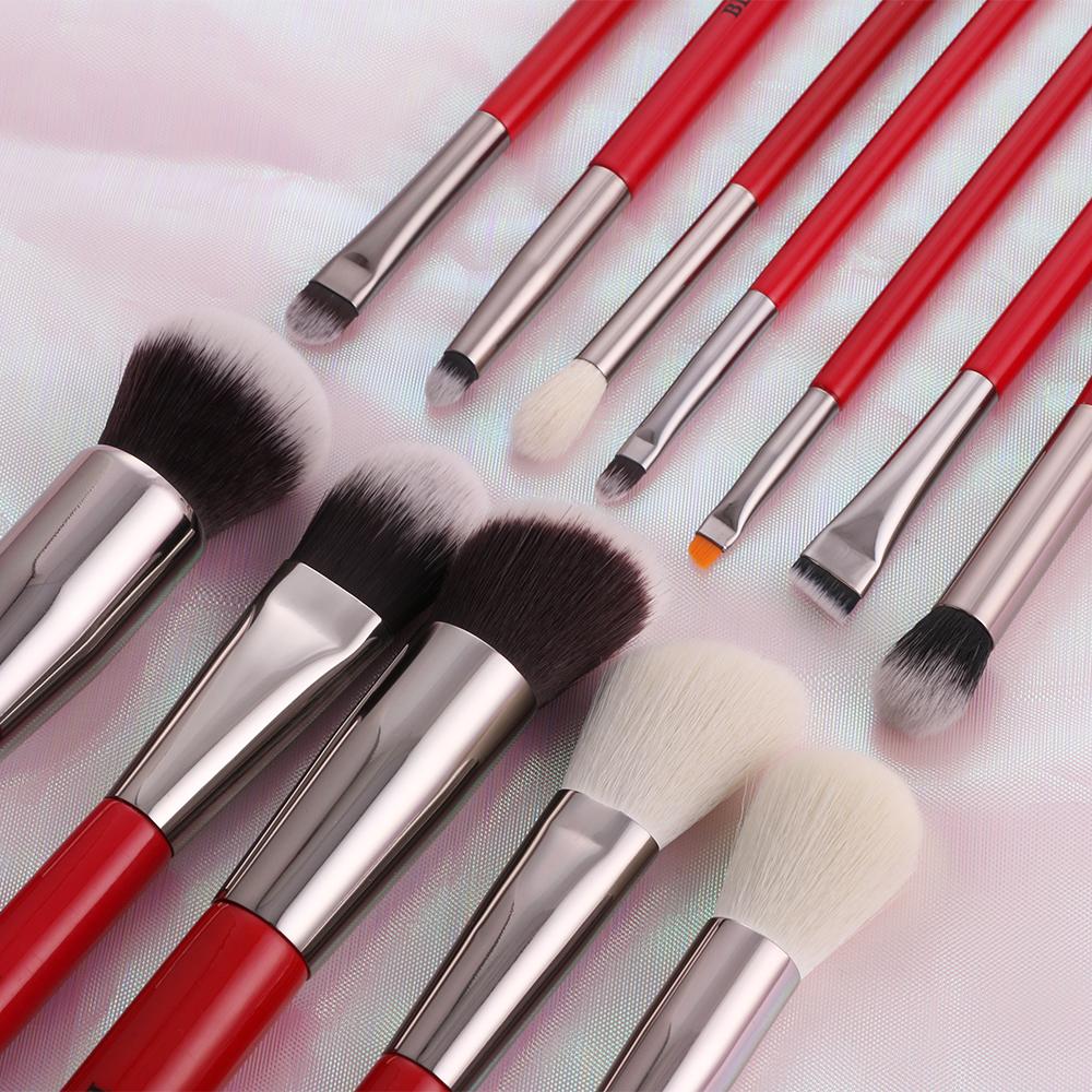 12pcs red makeup brushes