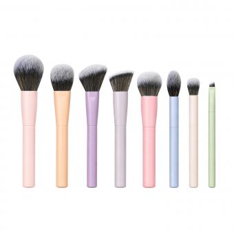 makeup brush
