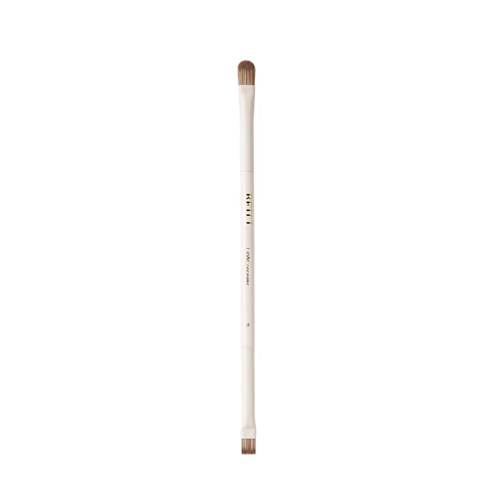 makeup brush