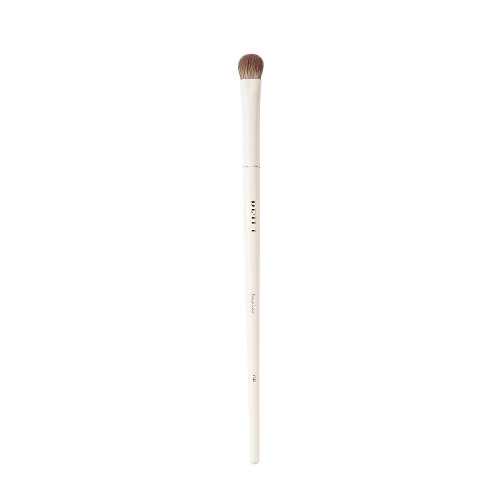 makeup brush