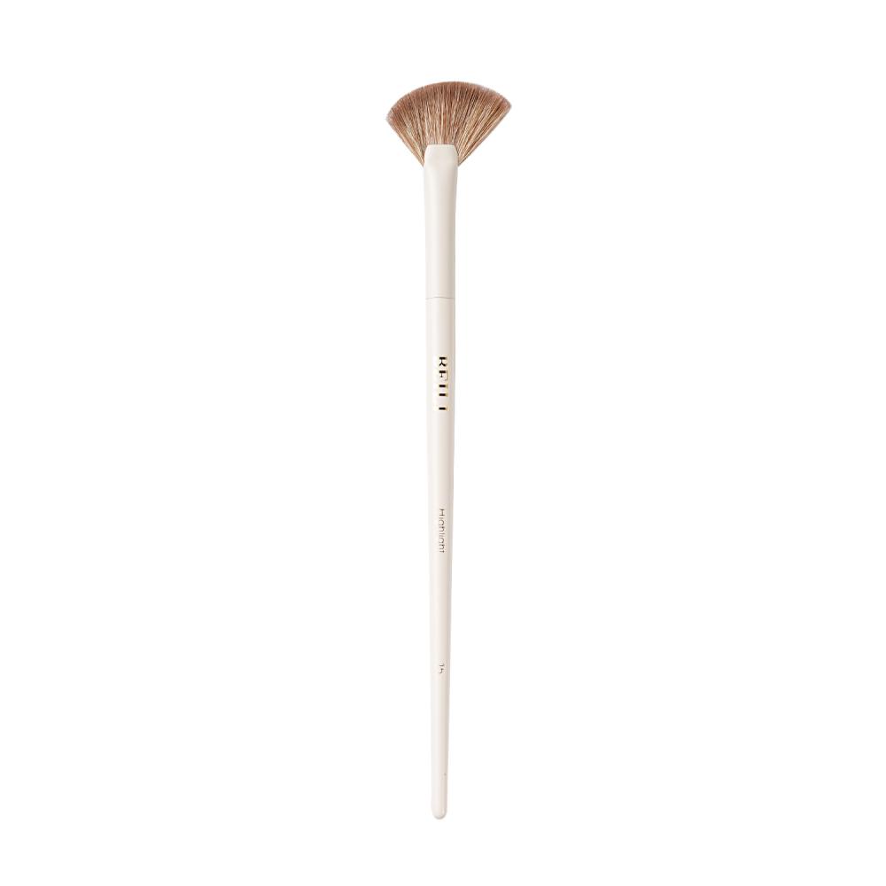 makeup brush