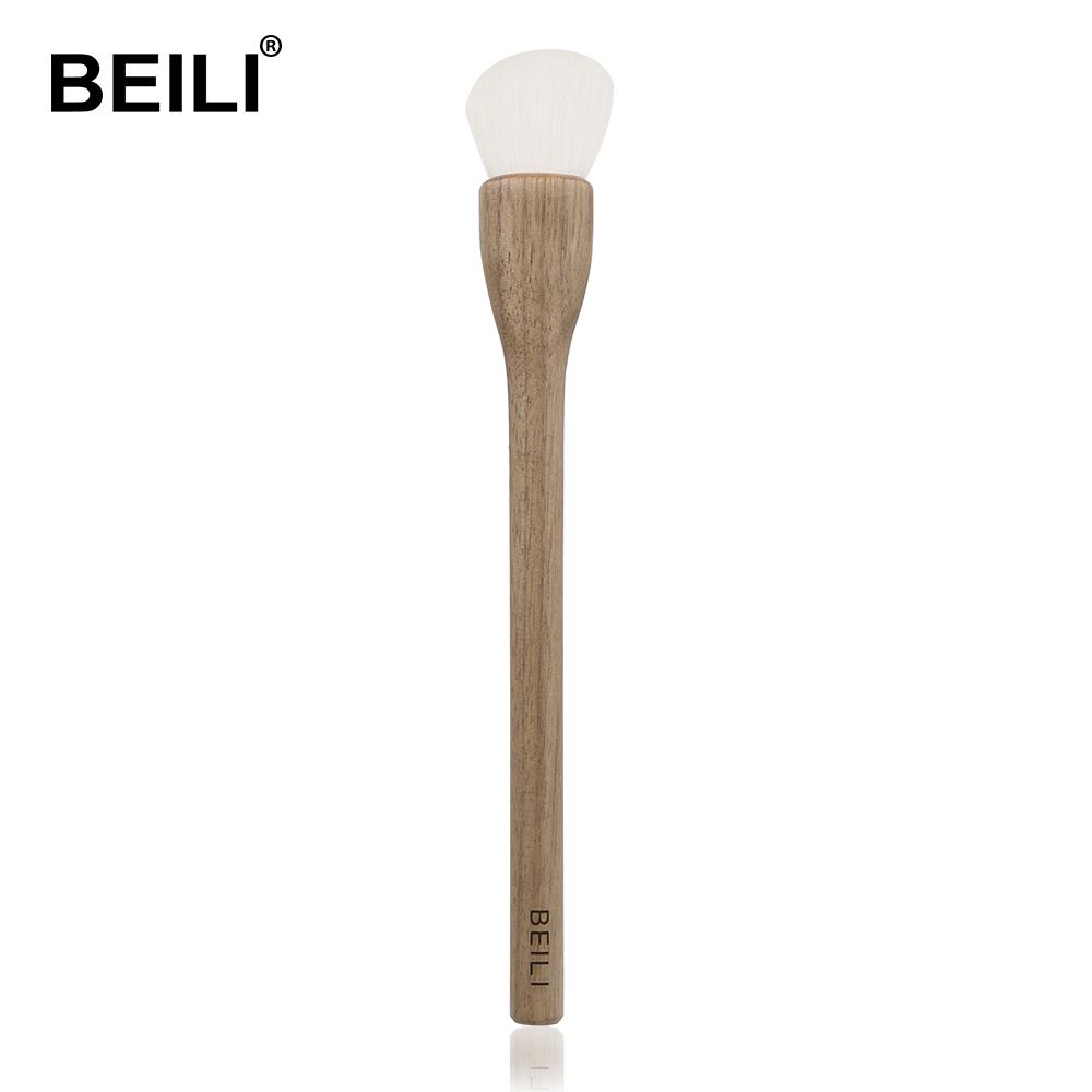 makeup brush