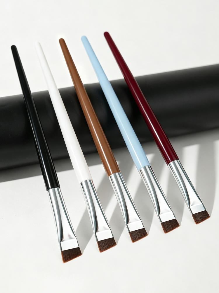 makeup brush