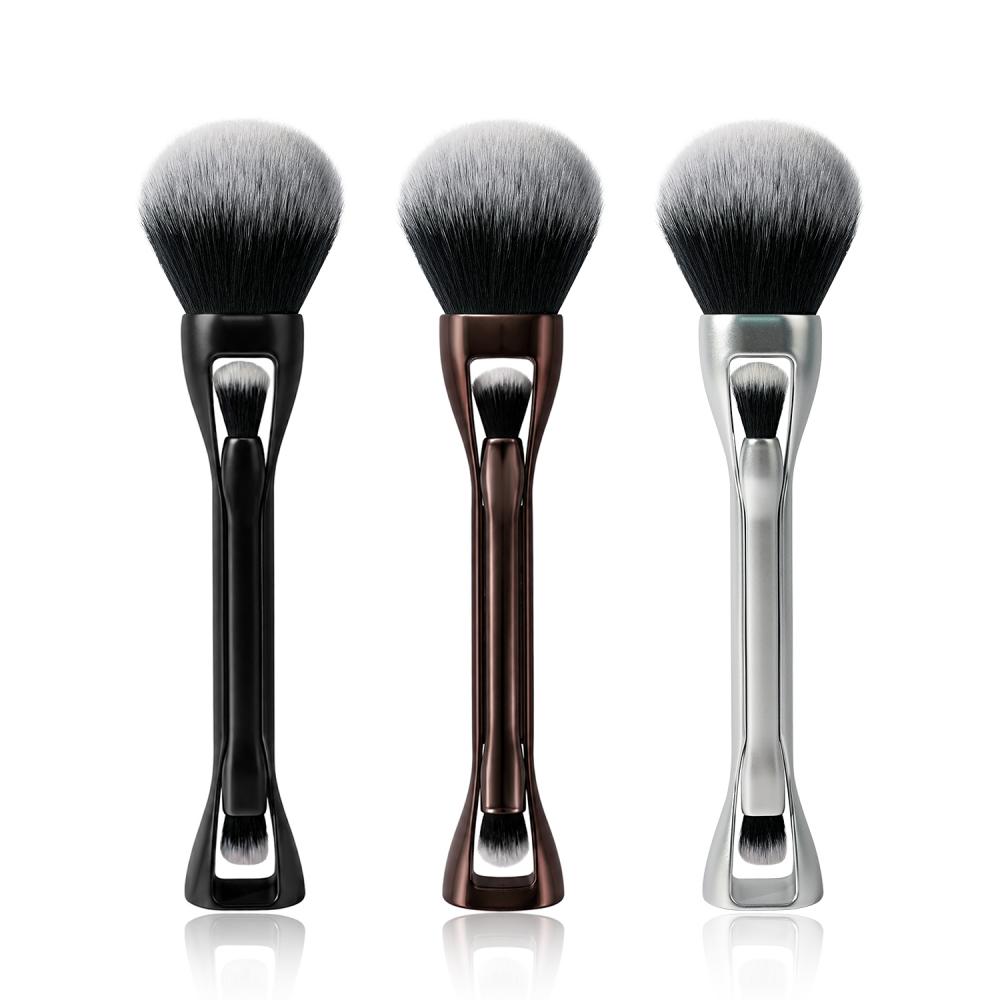 makeup brush
