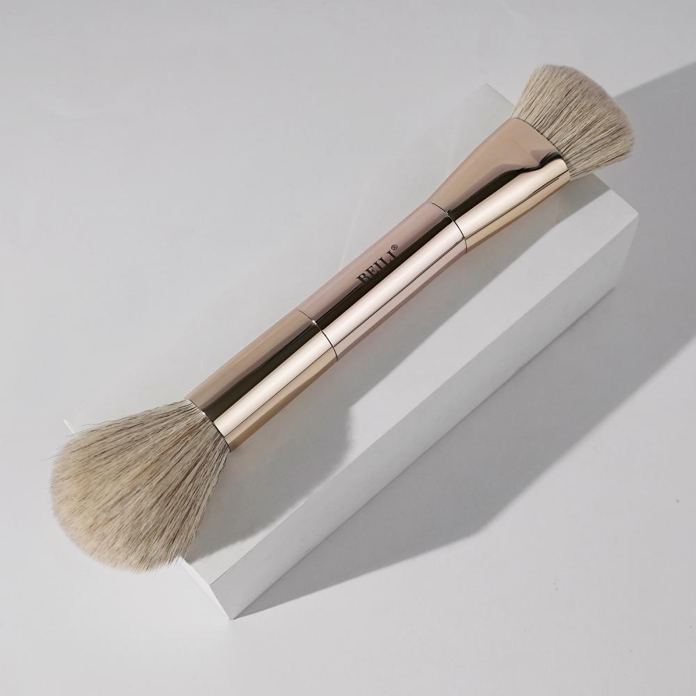 Dual-Ended Fan Makeup Brush
