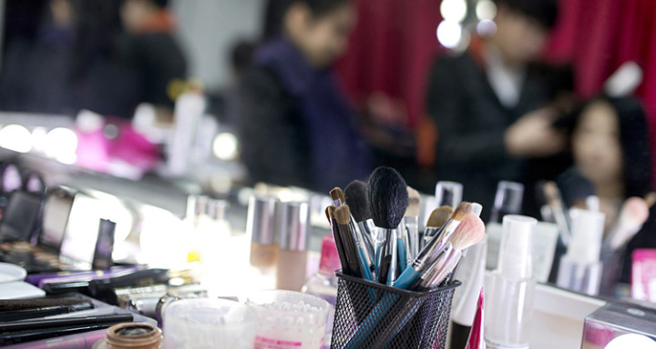  Understanding and function of makeup tools
